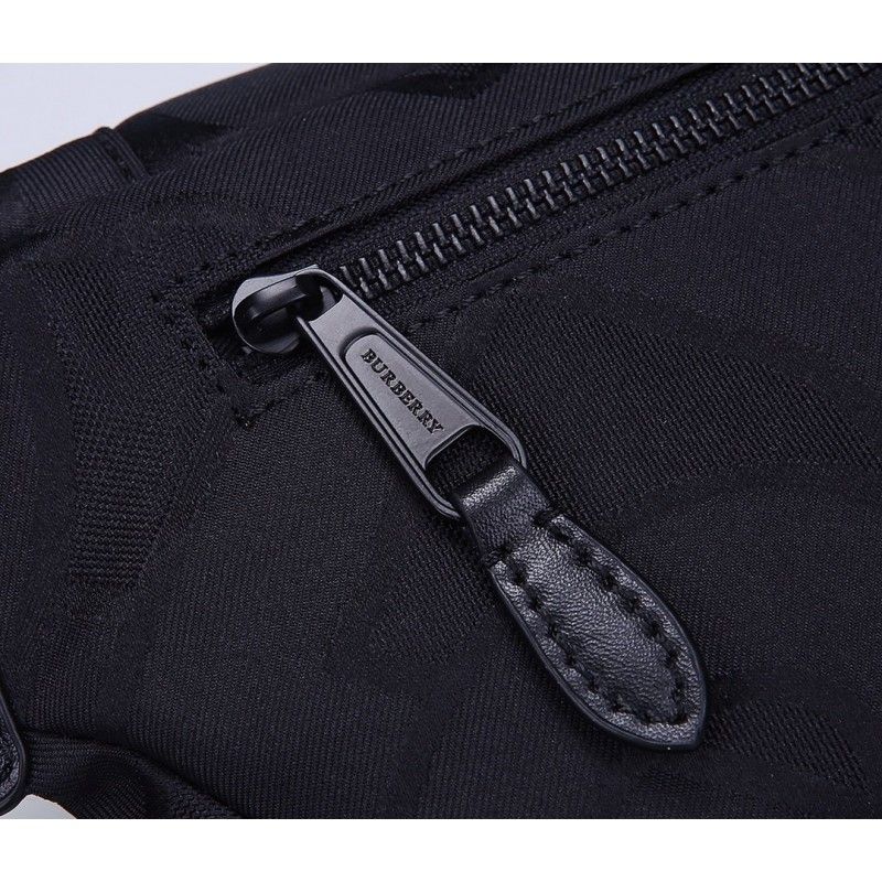 Burberry 31 * 16 * 7,5