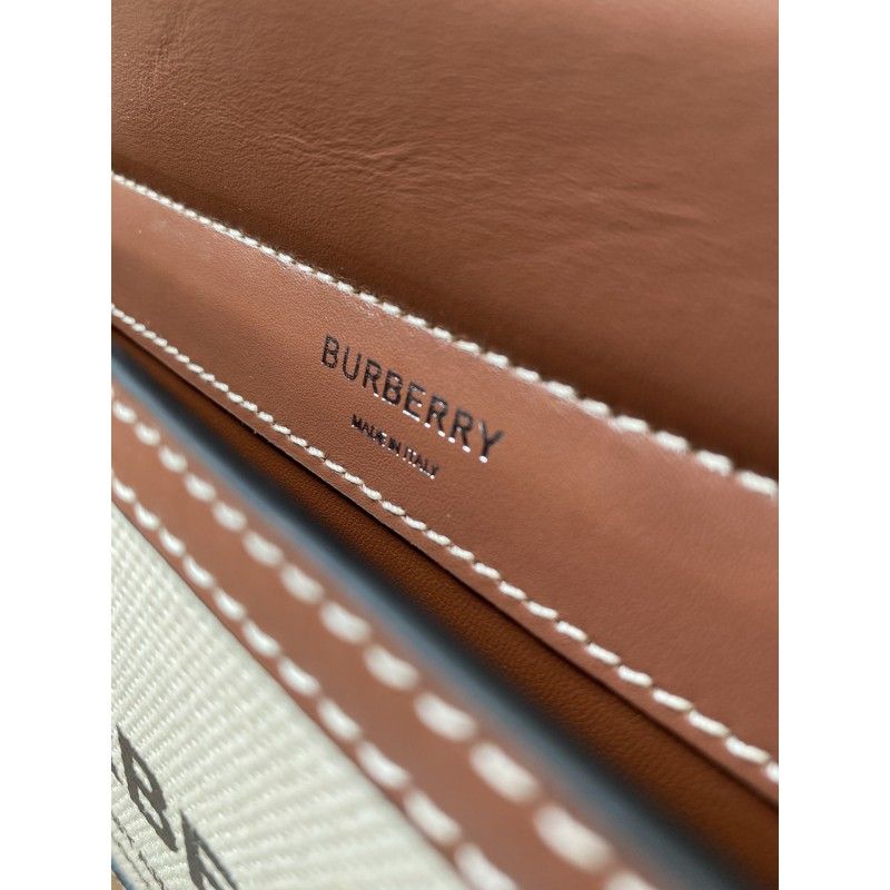 Burberry Pocket 19X5X15CM