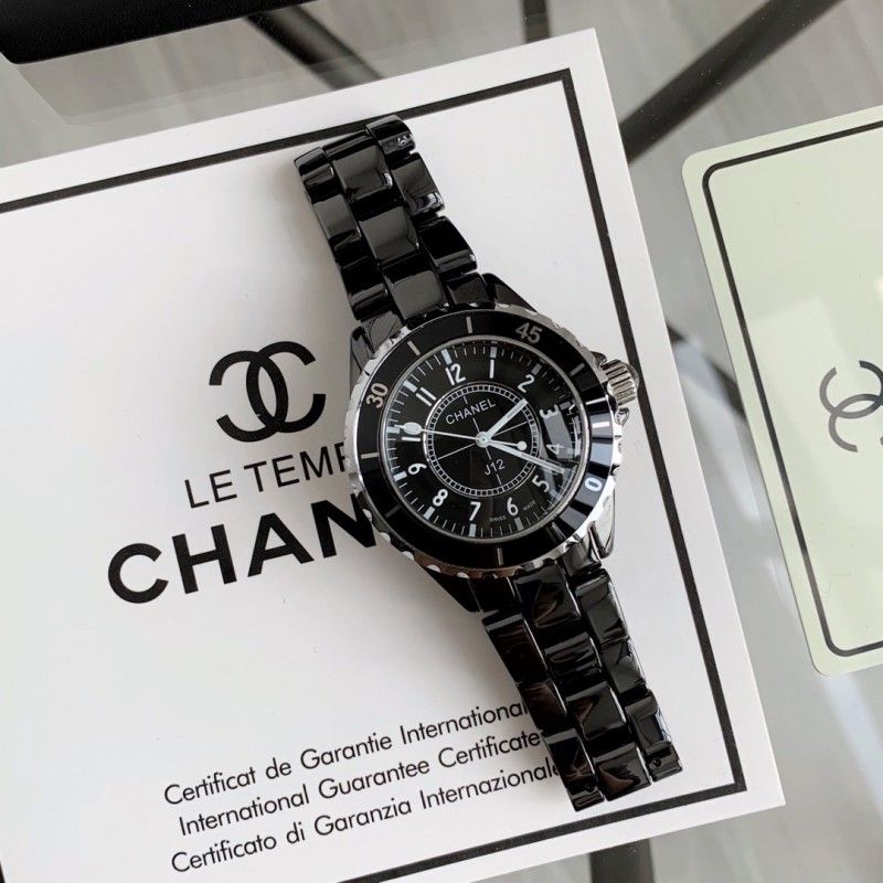 Часы CHANEL J12