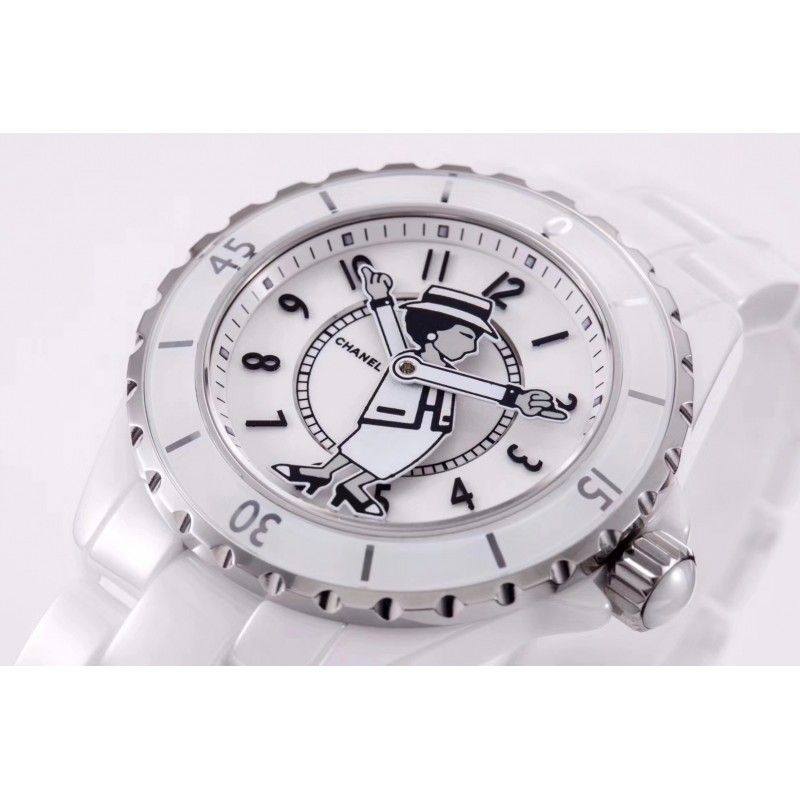 Часы CHANEL J12