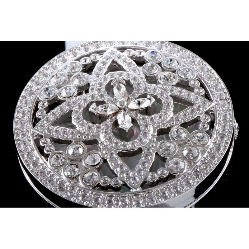 Часы Louis Vuitton