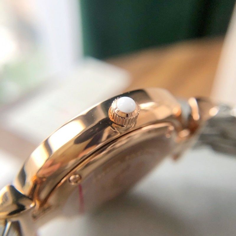 Часы ARMANI женские