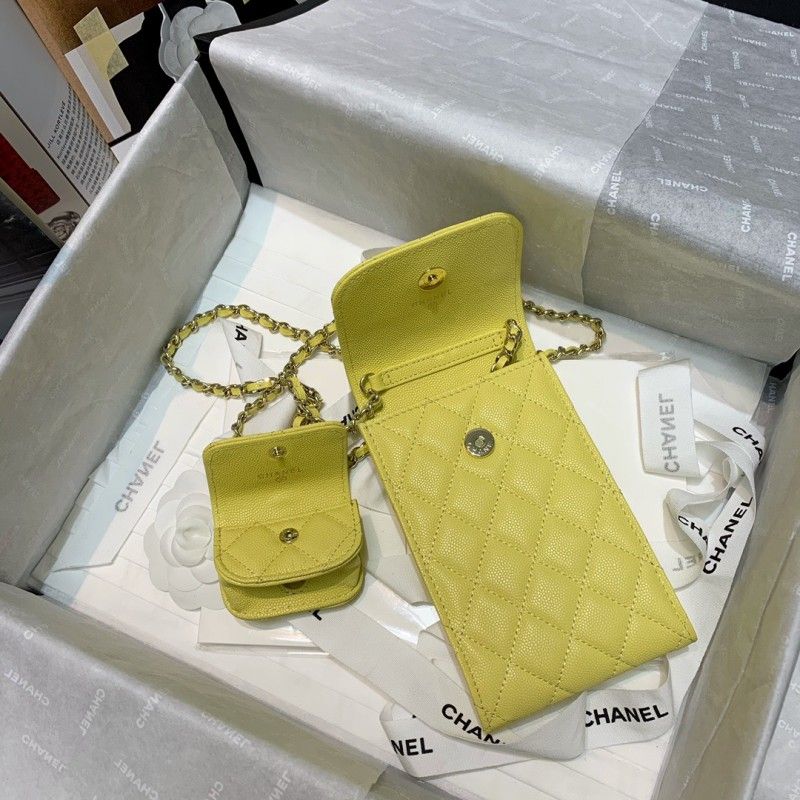 Сумка для смартфона CHANEL