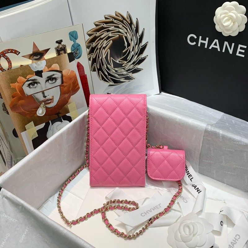 Сумка для смартфона CHANEL