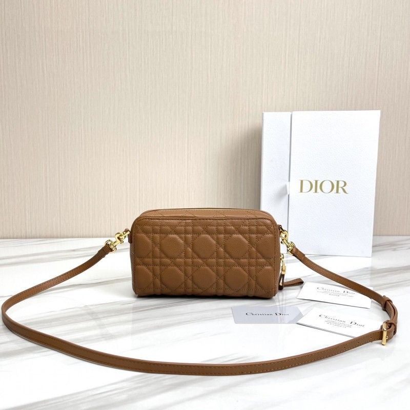 DIOR 19*10.5*5 cm