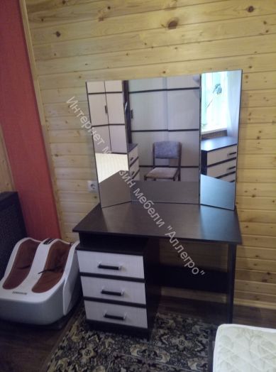 Косметический столик "Сакура"