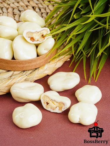 Грецкий орех в йогуртовой глазури