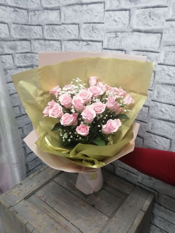 Букет кустовых роз №3