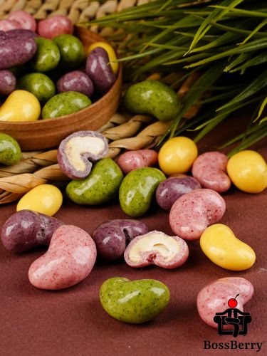 Кешью в йогуртовой глазури ассорти