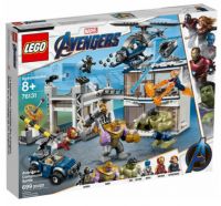 Конструктор LEGO Marvel Super Heroes 76131 Битва на базе Мстителей