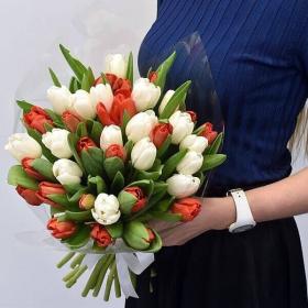 Букет из 39 тюльпанов микс