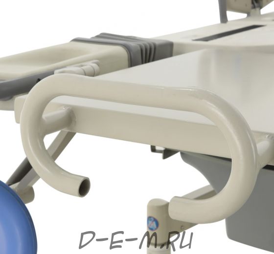 Кровать для родовспоможения XHFJ-1