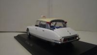 Citroen ID 19 Taxi   (Universal Hobbies-ATLAS) 1/43