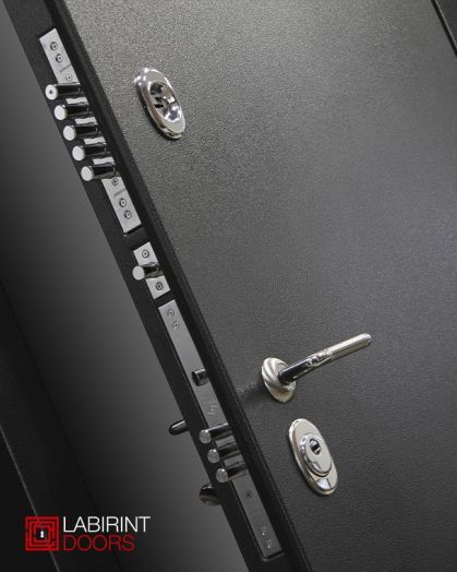 Входная дверь Лабиринт SILVER 06 - Белое дерево