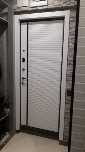 Входная дверь Лабиринт Платинум 22 - Белый софт