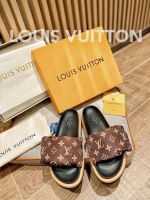 Шлепанцы Louis Vuitton