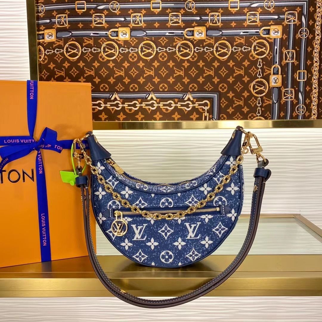 Louis Vuitton Loop 23x13x6 cm