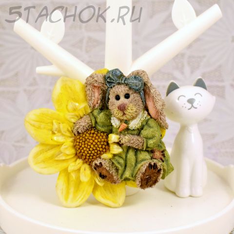 Брошь "Зая с подсолнухом" (США)