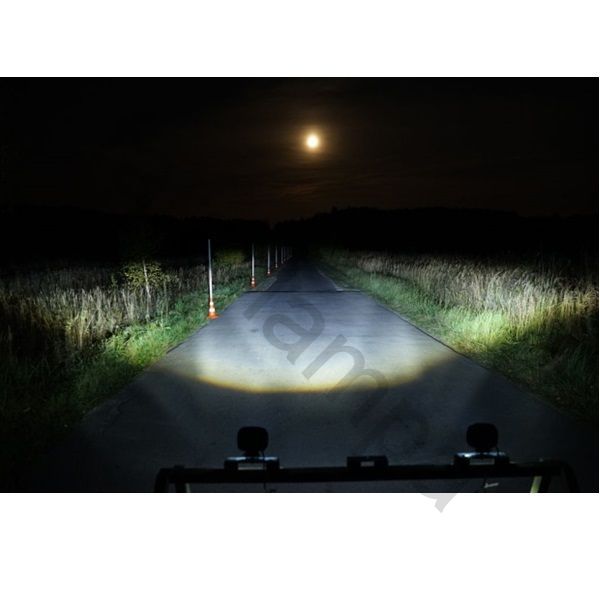 Фары светодиодные с границей ближнего света 100 ватт.