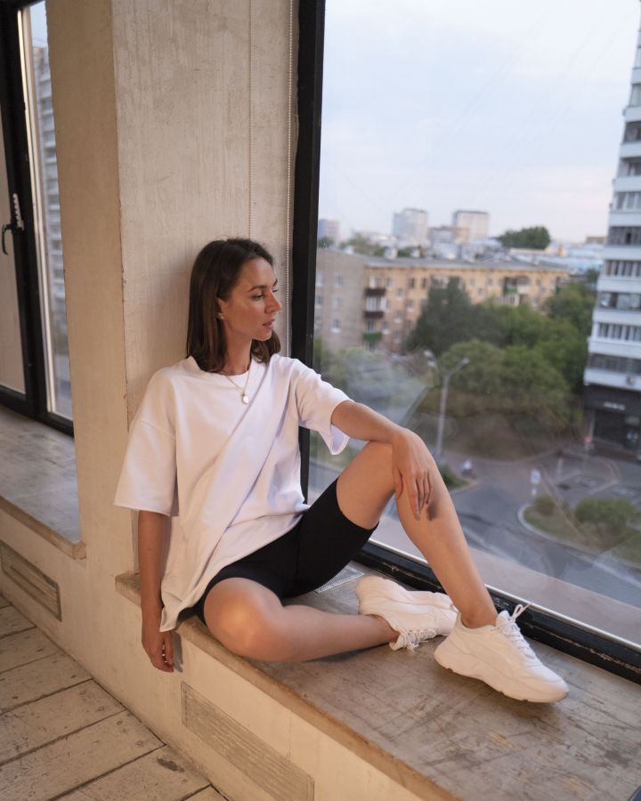 Футболка оверсайз белая