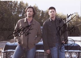 Автографы: Джаред Падалеки, Дженсен Эклс. Сверхъестественное / Supernatural