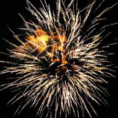 Фейерверк РК7370 Разгуляй (1,0" х 72) Фейерверк РК7370 Разгуляй (1,0" х 72)