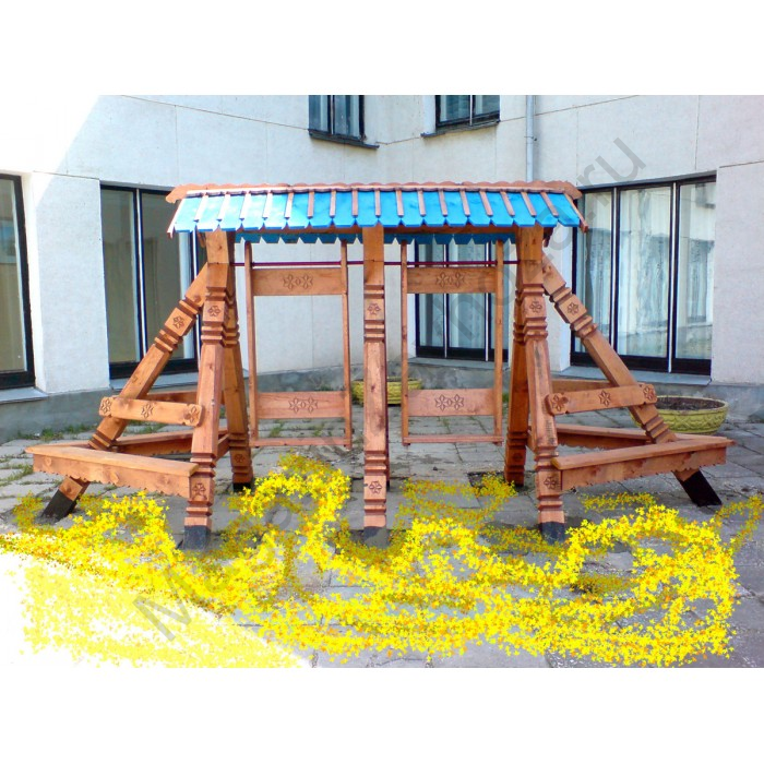 Качели с лавками