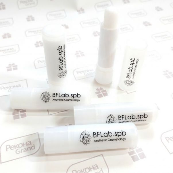 Помады с логотипом BFLAb