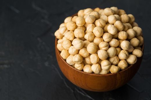 Фундук бланшированный жареный