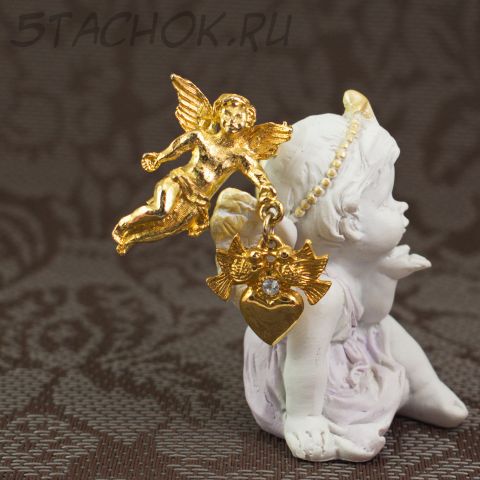 Брошь "Ангел с сердечком и с голубками" (США)