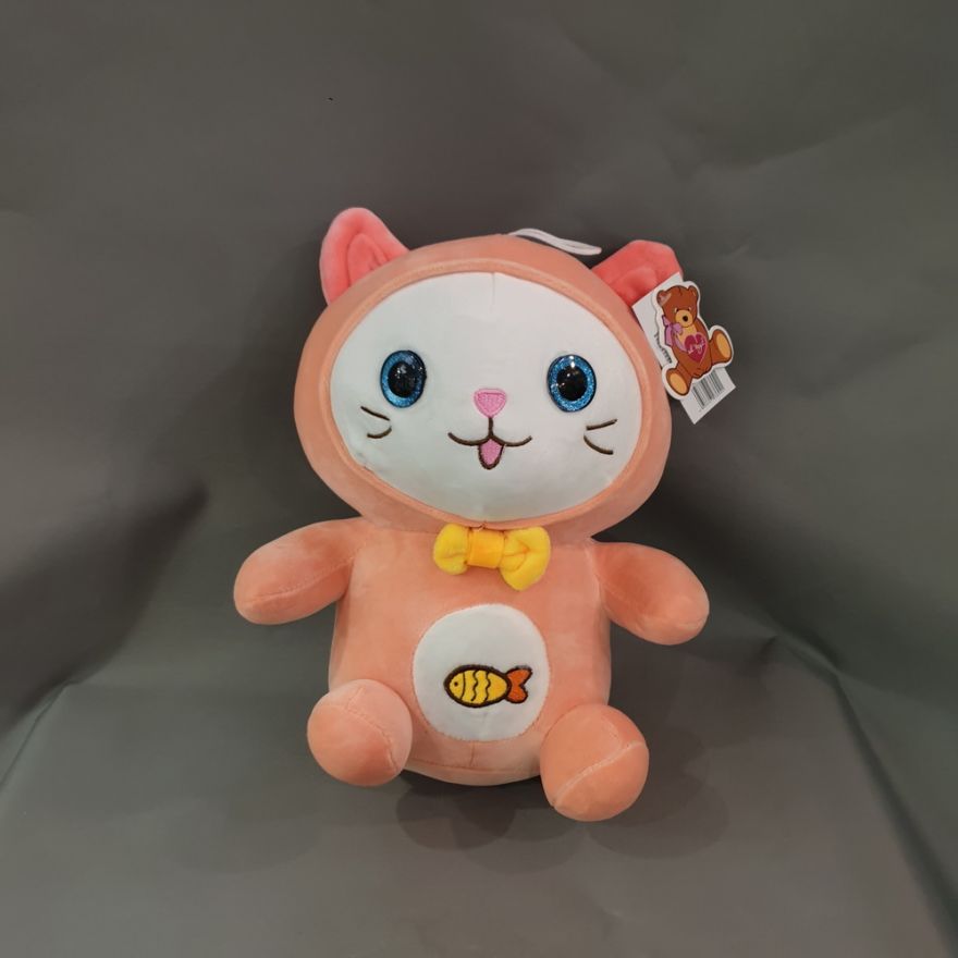 Кот в костюме