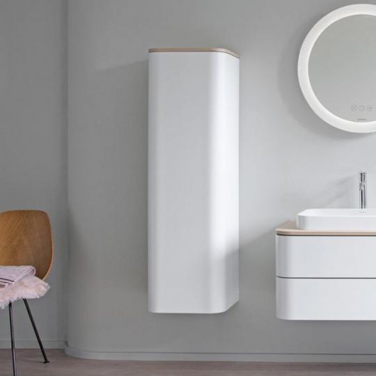 Фото Пенал подвесной Duravit Happy D.2 Plus с одной дверцей и двумя стеклянными полками