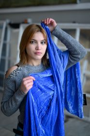 Бархатный большой однотонный теплый мягкий палантин ручной работы с эффектом перелива Небесно-бирюзовый Kingfisher, плотность 5
