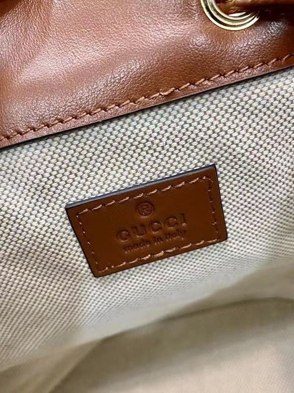 GUCCI GG MATELASSE 15,5x19x9 cm