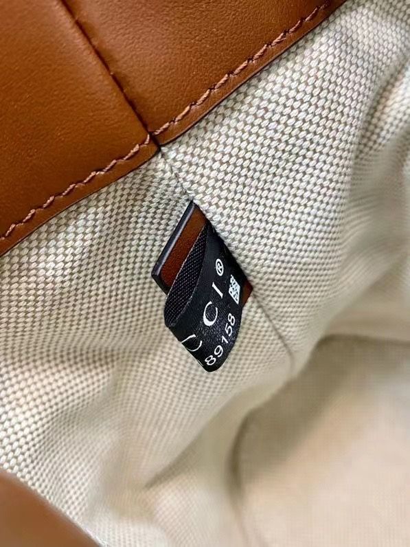 GUCCI GG MATELASSE 15,5x19x9 cm