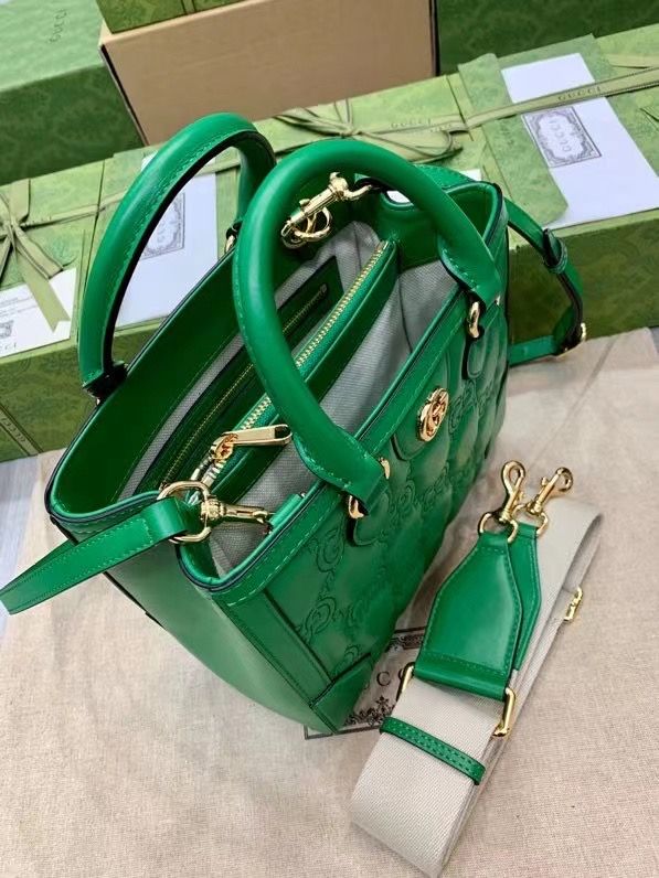 GUCCI MATELASS 28x22x10 cm