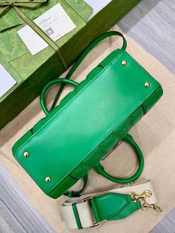 GUCCI MATELASS 28x22x10 cm