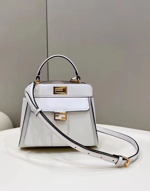 FENDI BAGUETTE PEEK-A-BOO 23x11x18 cm