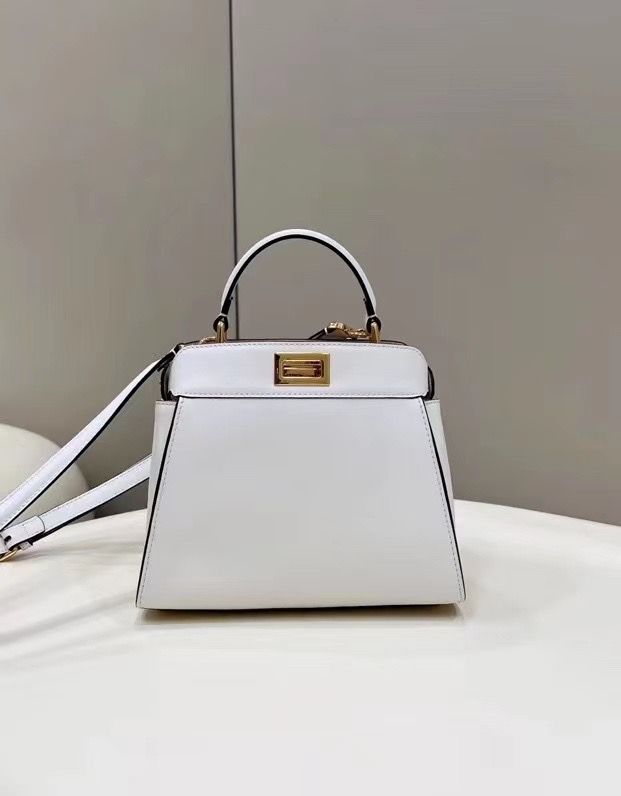 FENDI BAGUETTE PEEK-A-BOO 23x11x18 cm