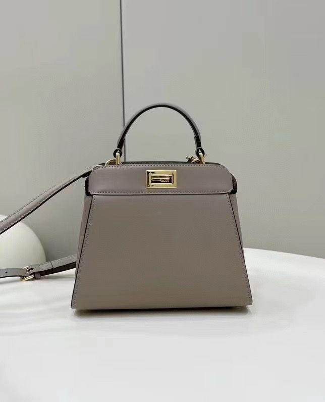 FENDI BAGUETTE PEEK-A-BOO 23x11x18 cm