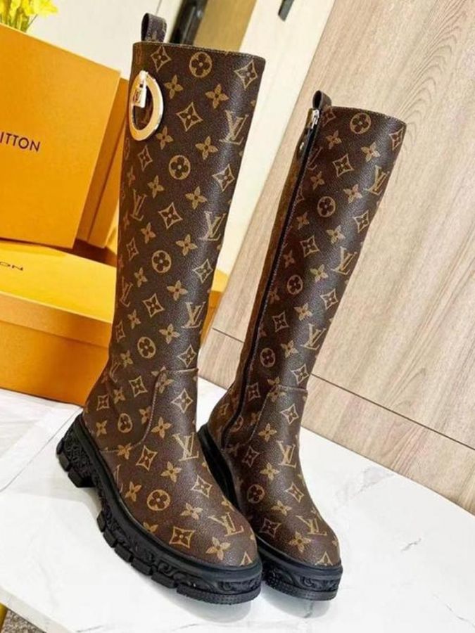 Сапоги Louis Vuitton