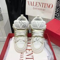 Кроссовки Valentino