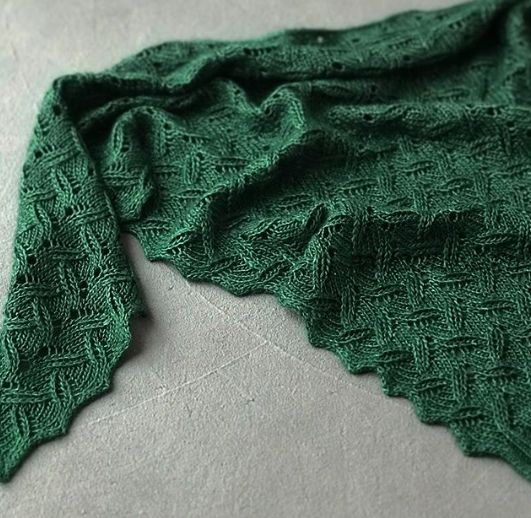 [knitterra] Платок «Egle Shawl» (Таня Мулокас)