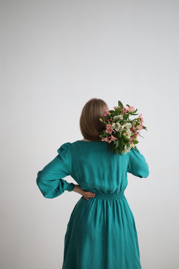 Платье Verde из купры изумруд