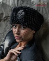 Норковая шапка женская черная норка