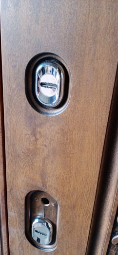 Дверь входная Termo-door Лацио с терморазрывом Белая 3К Винорит Орех Белый софт