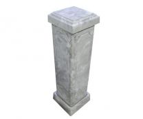 Колонна с постаментом и навершием