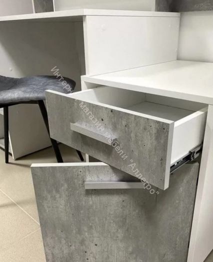 Стол компьютерный "Лайф" (БТС)