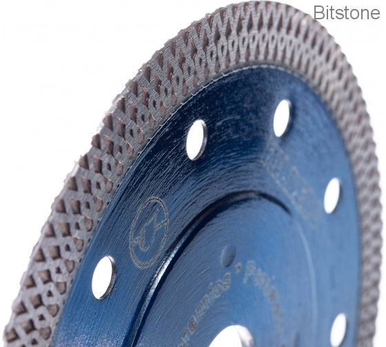 Диск алмазный Hilberg отрезной Турбо Ультратонкий Х-тип (керамика, керамогранит) 125мм/22,23мм (HM402)