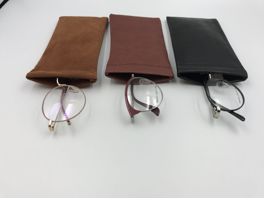 Футляр на пружине